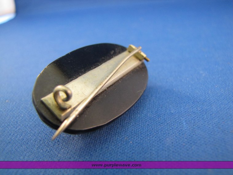 image for item 7256 4 necklaces