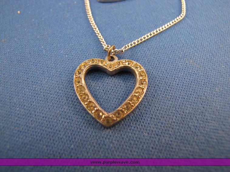 image for item 7259 Silver and blue vintage butterfly pendant