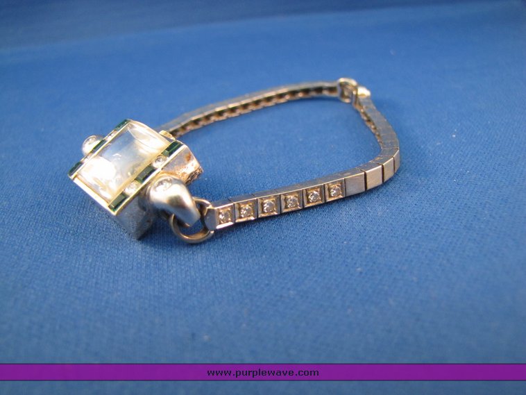 image for item 7260 Cartier watch