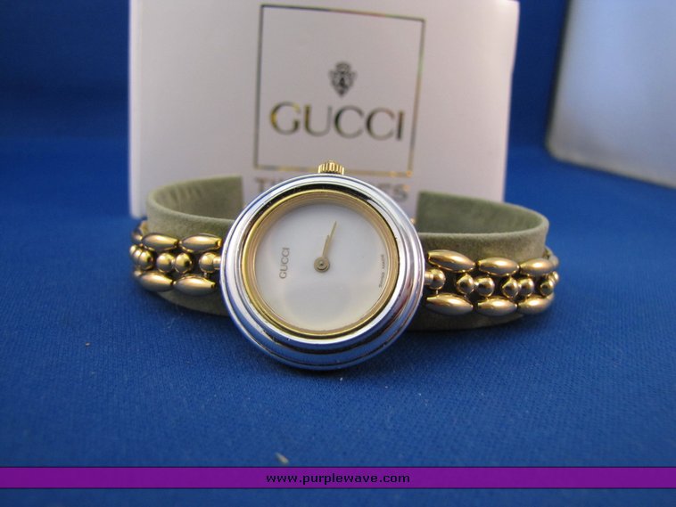 image for item 7262 Gucci Woman's Watch