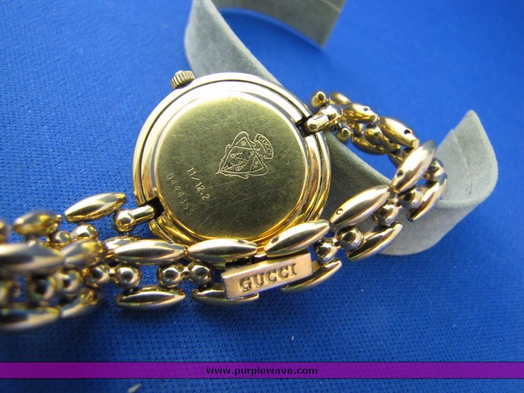 image for item 7262 Gucci Woman's Watch