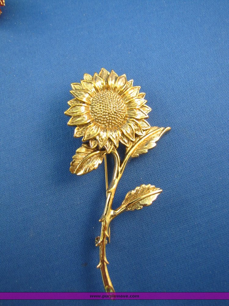 image for item 7265 Jewelry