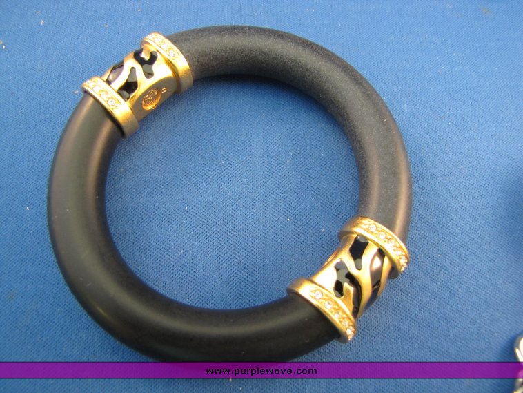 image for item 7265 Jewelry