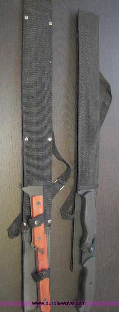 image for item 7274 2 Knives