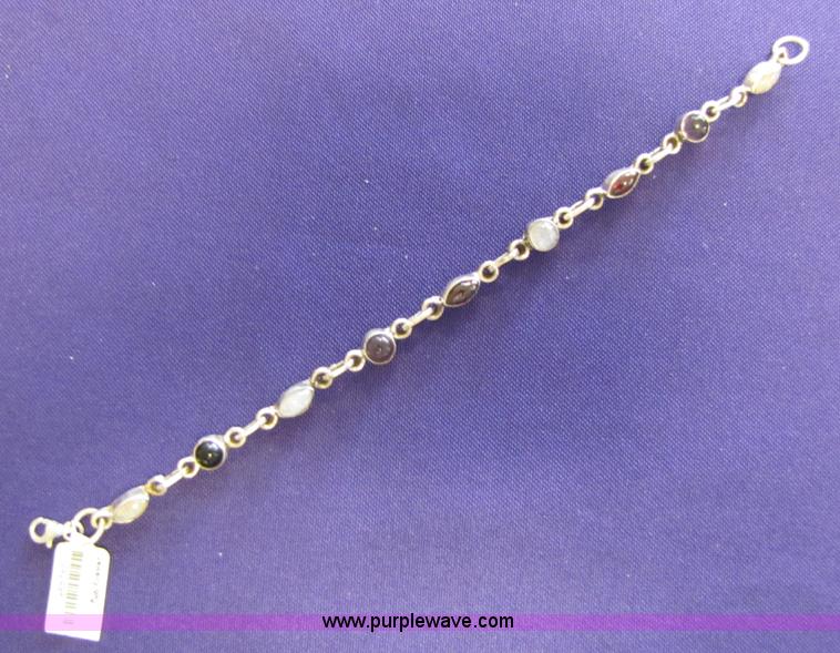 image for item 5001 Sterling silver bracelet