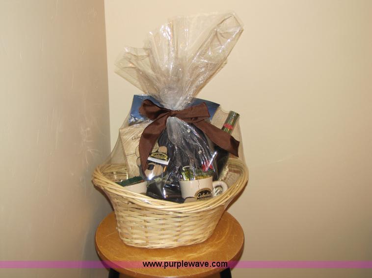 image for item 5002 Gift Basket